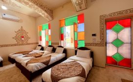 اتاق 5: آیینه خانه