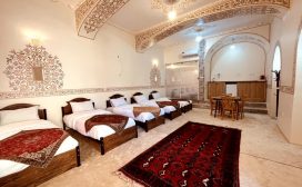 اتاق 6: عالی قاپو